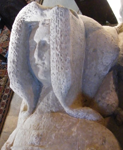 Clifton Reynes - St Mary Thomas Reynes 1390 and wife tomb 1385
